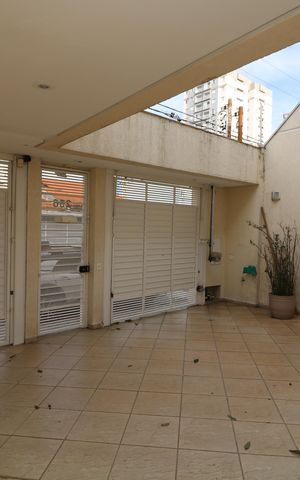 Casa à venda com 300m², 4 quartos e 3 vagasGaragem