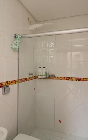 Casa à venda com 300m², 4 quartos e 3 vagasBanheiro de serviço