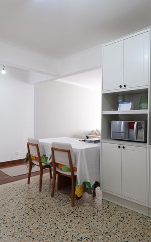 Apartamento à venda com 100m², 2 quartos e 1 vagaCozinha