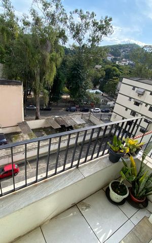 Apartamento à venda com 57m², 2 quartos e 1 vaga Apartamento à venda com 57m², 2 quartos e 1 vagaVaranda - Sala