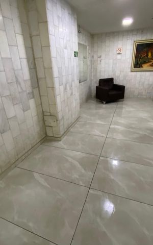 Apartamento à venda com 57m², 2 quartos e 1 vaga Apartamento à venda com 57m², 2 quartos e 1 vagaHall Social