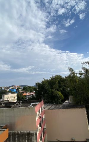 Apartamento à venda com 57m², 2 quartos e 1 vaga Apartamento à venda com 57m², 2 quartos e 1 vagaVaranda - Sala