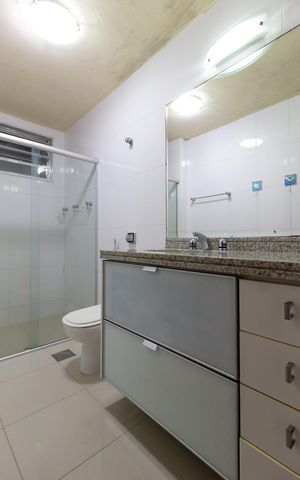 Apartamento à venda com 100m², 3 quartos e 1 vaga Apartamento à venda com 100m², 3 quartos e 1 vagaBanheiro social
