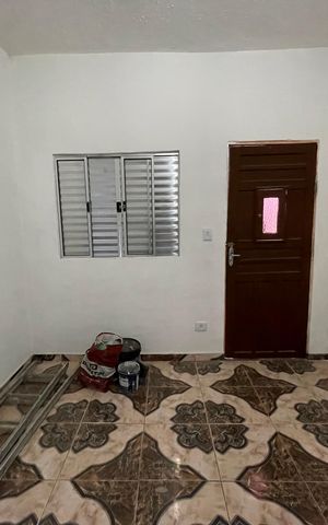 Casa de condomínio para alugar com 45m², 1 quarto e sem vaga Casa de condomínio para alugar com 45m², 1 quarto e sem vagaSala