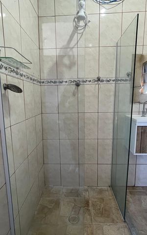 Casa de condomínio para alugar com 45m², 1 quarto e sem vaga Casa de condomínio para alugar com 45m², 1 quarto e sem vagaBanheiro
