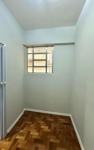 Apartamento para alugar com 70m², 2 quartos e sem vaga Apartamento para alugar com 70m², 2 quartos e sem vagaQuarto de Serviço