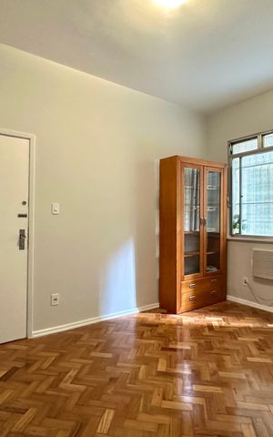 Apartamento para alugar com 70m², 2 quartos e sem vaga Apartamento para alugar com 70m², 2 quartos e sem vagaSala