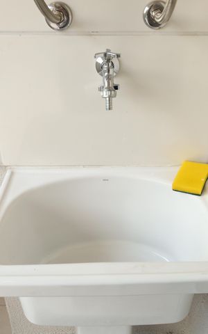 Apartamento para alugar com 47m², 3 quartos e 1 vagaÁrea de Serviço