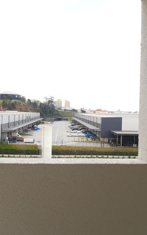 Apartamento para alugar com 47m², 3 quartos e 1 vagaÁrea de Serviço