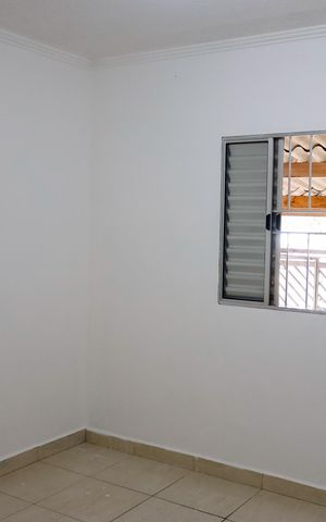Casa para alugar com 50m², 2 quartos e 1 vaga Casa para alugar com 50m², 2 quartos e 1 vagaQuarto 1