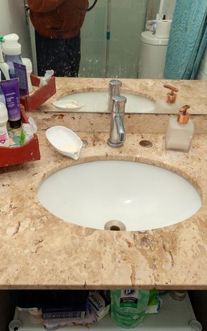 Apartamento à venda com 74m², 3 quartos e 1 vagaBanheiro da Suíte