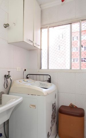 Apartamento à venda com 74m², 3 quartos e 1 vagaÁrea de Serviço