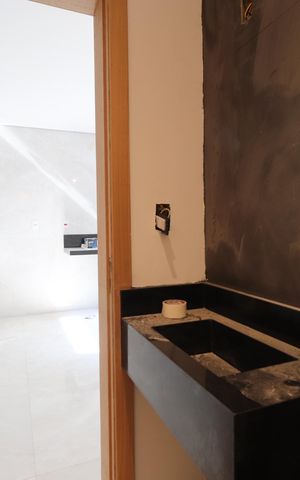 Casa à venda com 205m², 3 quartos e 4 vagasLavabo