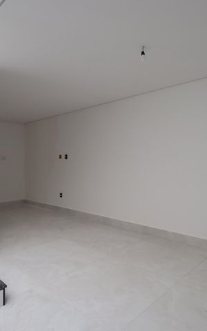 Casa à venda com 205m², 3 quartos e 4 vagasSala