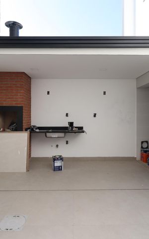Casa à venda com 205m², 3 quartos e 4 vagasChurrasqueira