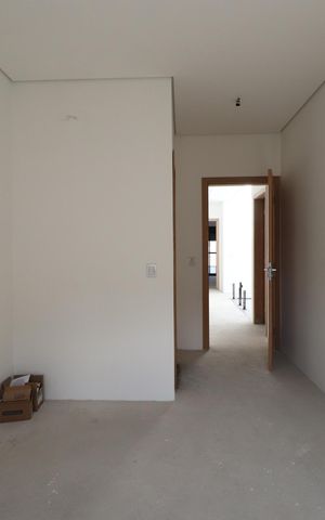 Casa à venda com 205m², 3 quartos e 4 vagasSuíte 2