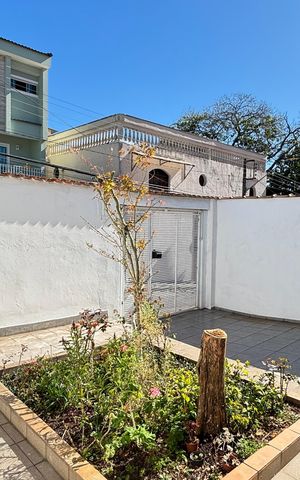 Casa para alugar com 116m², 2 quartos e 1 vaga Casa para alugar com 116m², 2 quartos e 1 vagaÁrea Externa