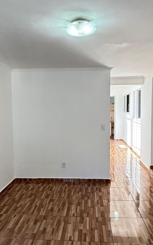 Casa para alugar com 116m², 2 quartos e 1 vaga Casa para alugar com 116m², 2 quartos e 1 vagaSala