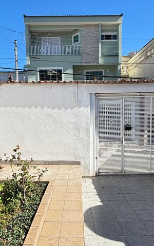 Casa para alugar com 116m², 2 quartos e 1 vaga Casa para alugar com 116m², 2 quartos e 1 vagaÁrea Externa