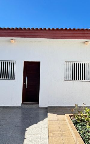 Casa para alugar com 116m², 2 quartos e 1 vaga Casa para alugar com 116m², 2 quartos e 1 vagaÁrea Externa