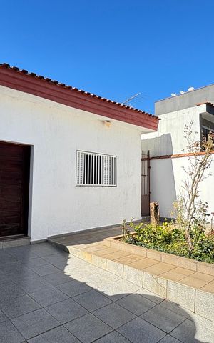 Casa para alugar com 116m², 2 quartos e 1 vaga Casa para alugar com 116m², 2 quartos e 1 vagaÁrea Externa