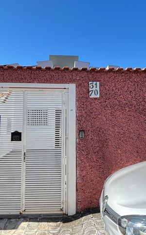 Casa para alugar com 116m², 2 quartos e 1 vaga Casa para alugar com 116m², 2 quartos e 1 vagaFachada