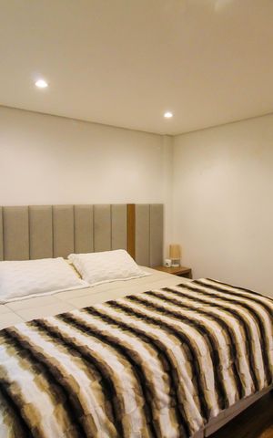 Apartamento à venda com 280m², 3 quartos e 3 vagas Apartamento à venda com 280m², 3 quartos e 3 vagasSuíte