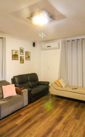 Apartamento à venda com 280m², 3 quartos e 3 vagas Apartamento à venda com 280m², 3 quartos e 3 vagasSala 2