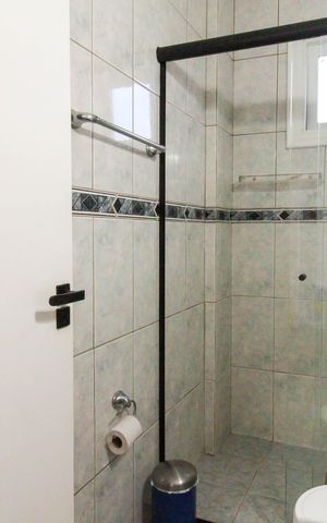 Apartamento à venda com 280m², 3 quartos e 3 vagas Apartamento à venda com 280m², 3 quartos e 3 vagasBanheiro 1