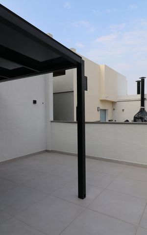 Casa de condomínio à venda com 186m², 4 quartos e 2 vagasTerraço