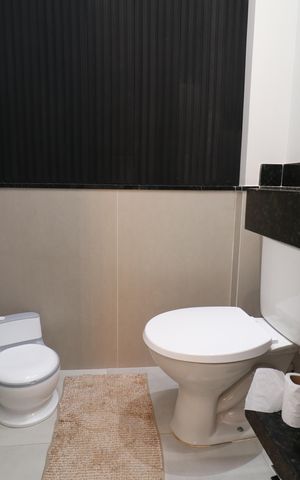 Casa de condomínio à venda com 186m², 4 quartos e 2 vagasLavabo da Sala