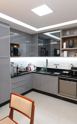 Casa de condomínio à venda com 186m², 4 quartos e 2 vagasCozinha