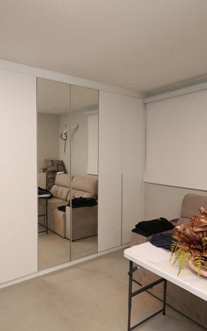 Casa de condomínio à venda com 186m², 4 quartos e 2 vagasEscritório
