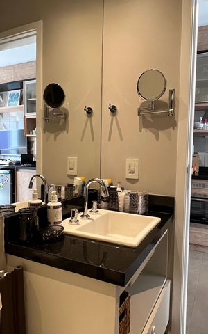 Studio para alugar com 33m², 1 quarto e 1 vaga Studio para alugar com 33m², 1 quarto e 1 vagaBanheiro