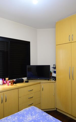 Apartamento à venda com 120m², 3 quartos e 2 vagasQuarto 2