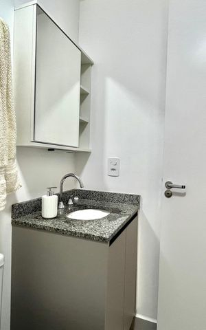Apartamento à venda com 29m², 1 quarto e 1 vaga Apartamento à venda com 29m², 1 quarto e 1 vagaBanheiro Social