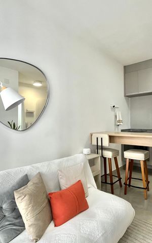 Apartamento à venda com 29m², 1 quarto e 1 vaga Apartamento à venda com 29m², 1 quarto e 1 vagaSala