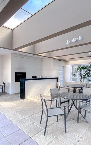 Apartamento para alugar com 60m², 2 quartos e 1 vagaÁrea comum
