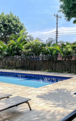 Apartamento para alugar com 60m², 2 quartos e 1 vagaÁrea comum - Piscina