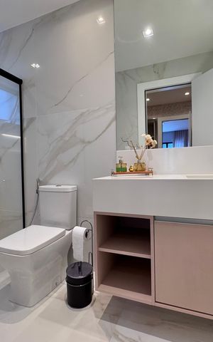 Casa à venda com 850m², 5 quartos e 6 vagas Casa à venda com 850m², 5 quartos e 6 vagasSuíte 3 - Banheiro