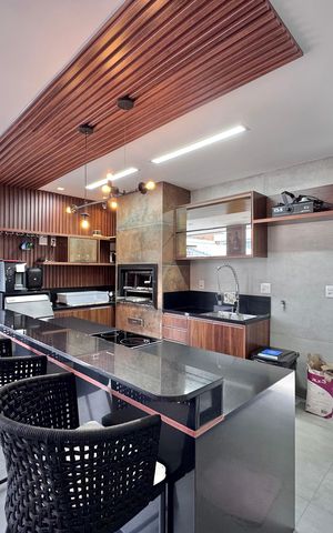 Casa à venda com 850m², 5 quartos e 6 vagas Casa à venda com 850m², 5 quartos e 6 vagasÁrea externa