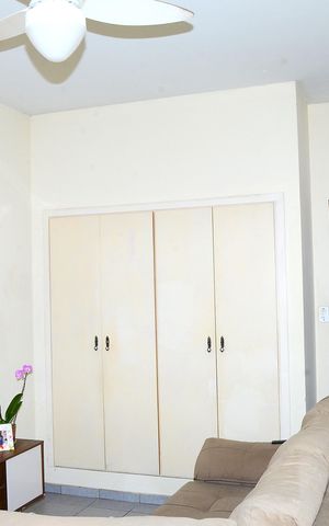 Casa à venda com 230m², 3 quartos e 2 vagasSala