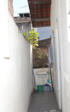 Casa à venda com 230m², 3 quartos e 2 vagasÁrea de Serviço