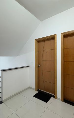Apartamento à venda com 100m², 2 quartos e 2 vagas Apartamento à venda com 100m², 2 quartos e 2 vagasHall de entrada