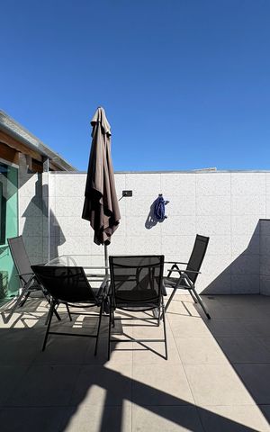 Apartamento à venda com 100m², 2 quartos e 2 vagas Apartamento à venda com 100m², 2 quartos e 2 vagasCobertura gourmet/ lavanderia