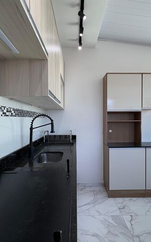 Apartamento à venda com 100m², 2 quartos e 2 vagas Apartamento à venda com 100m², 2 quartos e 2 vagasCozinha