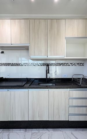 Apartamento à venda com 100m², 2 quartos e 2 vagas Apartamento à venda com 100m², 2 quartos e 2 vagasCozinha