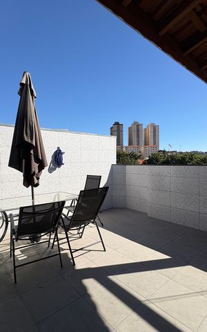 Apartamento à venda com 100m², 2 quartos e 2 vagas Apartamento à venda com 100m², 2 quartos e 2 vagasCobertura gourmet/ lavanderia
