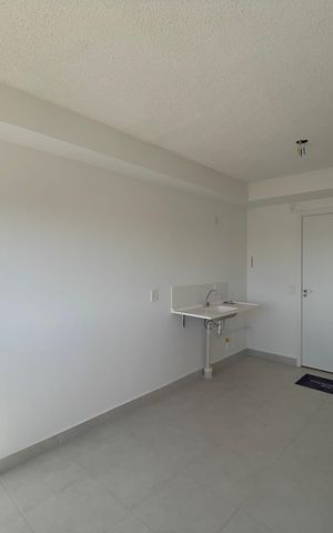 Apartamento para alugar com 32m², 2 quartos e 1 vaga Apartamento para alugar com 32m², 2 quartos e 1 vagaCozinha e Área de Serviço