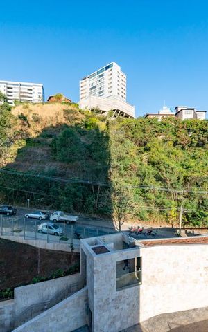 Apartamento à venda com 323m², 4 quartos e 4 vagas Apartamento à venda com 323m², 4 quartos e 4 vagasSuíte 4